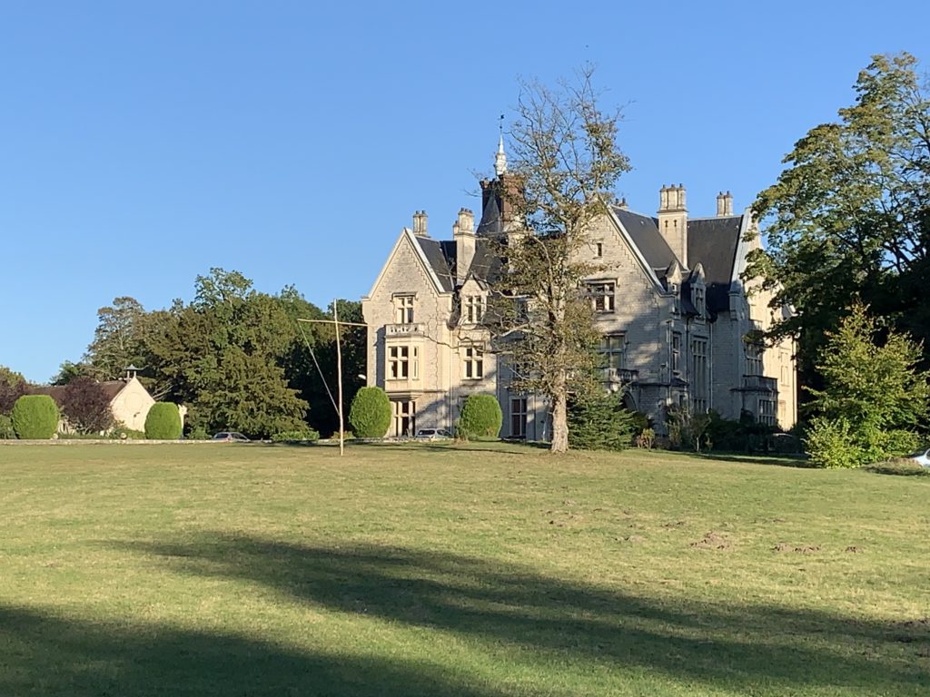 La Maison Française en images  collège et lycée catholiques